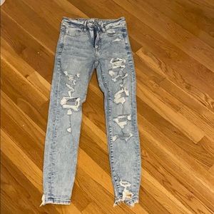 american eagle ripped jeans